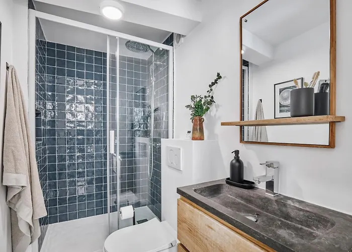 Mermer - 2 A Folie-mericourt باريس